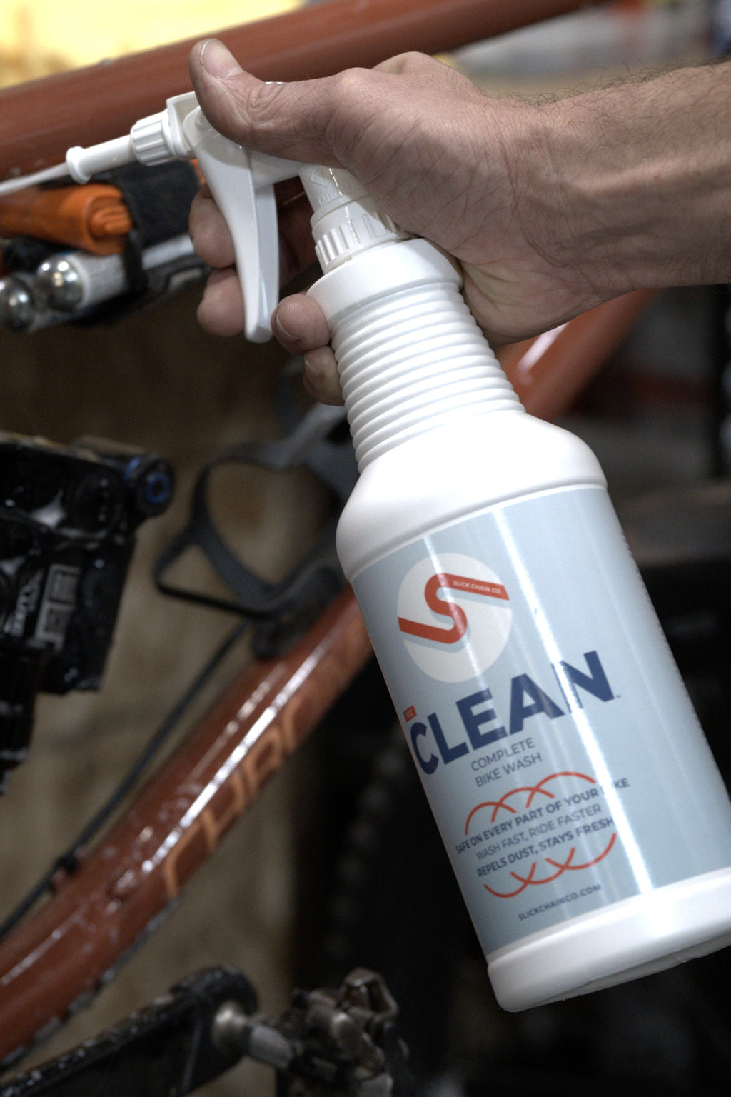 SCC CLEAN 32oz w/ Foaming Sprayer